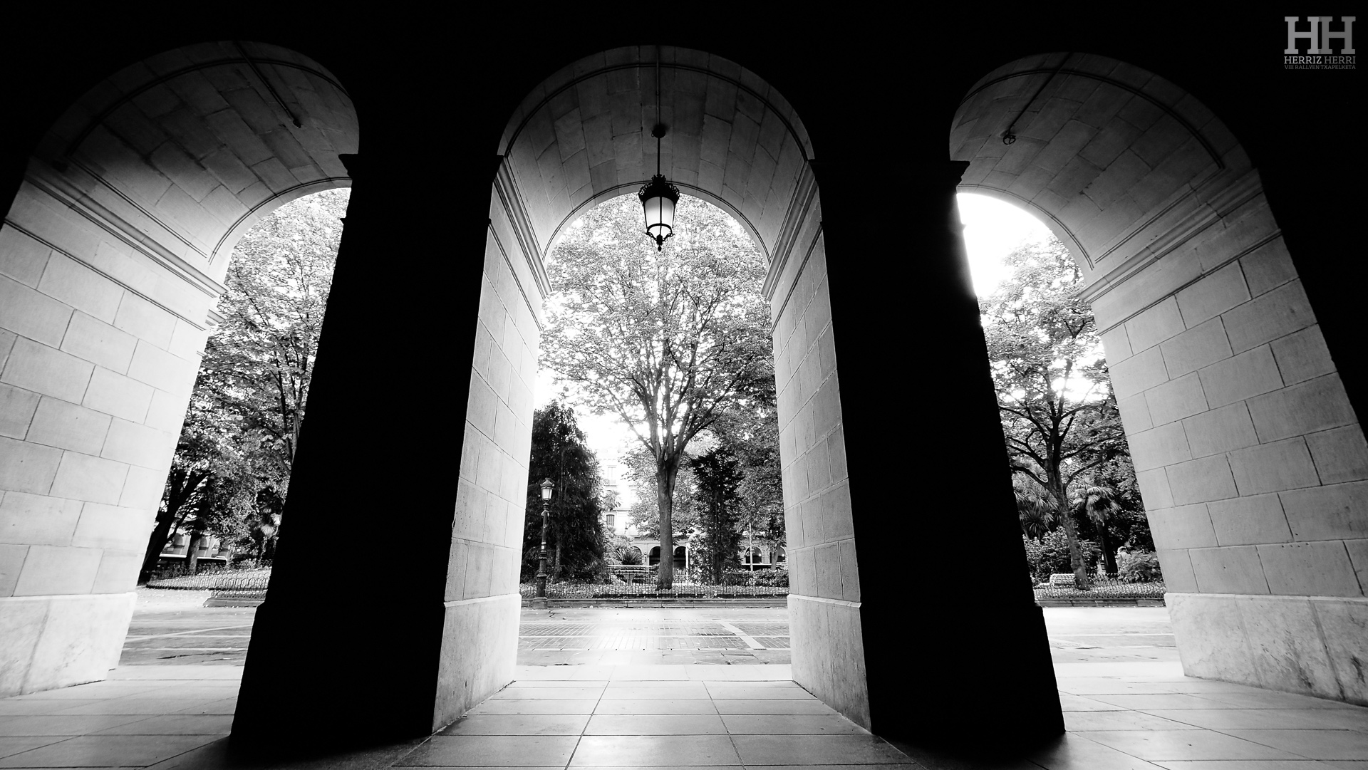 Fotografía del tema B de la colección ganadora del rally fotográfico de Donosti 2025